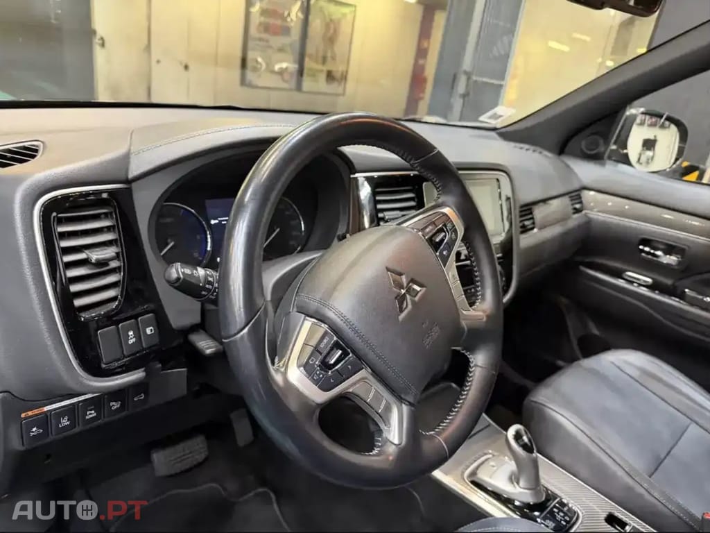 Mitsubishi Outlander 2.4 Ice Edition