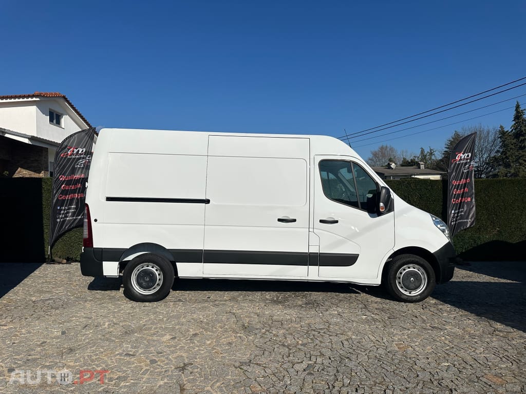 Renault Master 2.3 dCi L2H2 3.5T