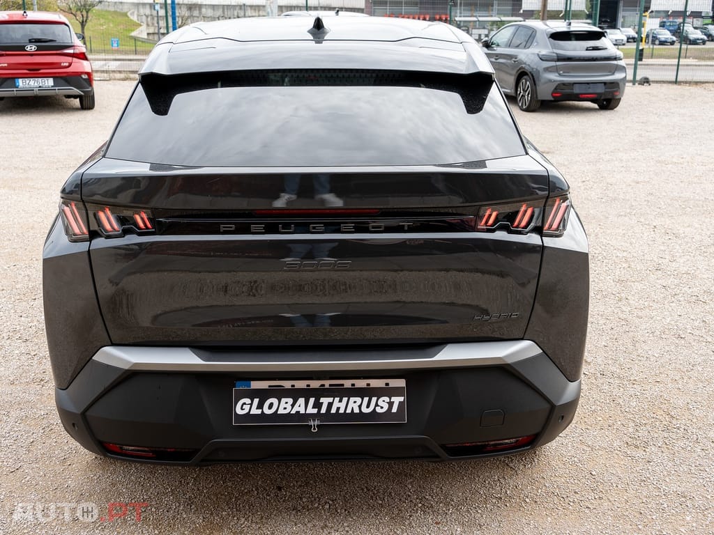 Peugeot 3008 1.2 Hybrid Allure e-DCS6