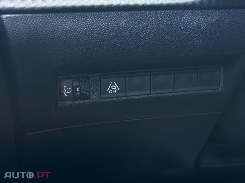 Peugeot 2008 PureTech 100 Allure