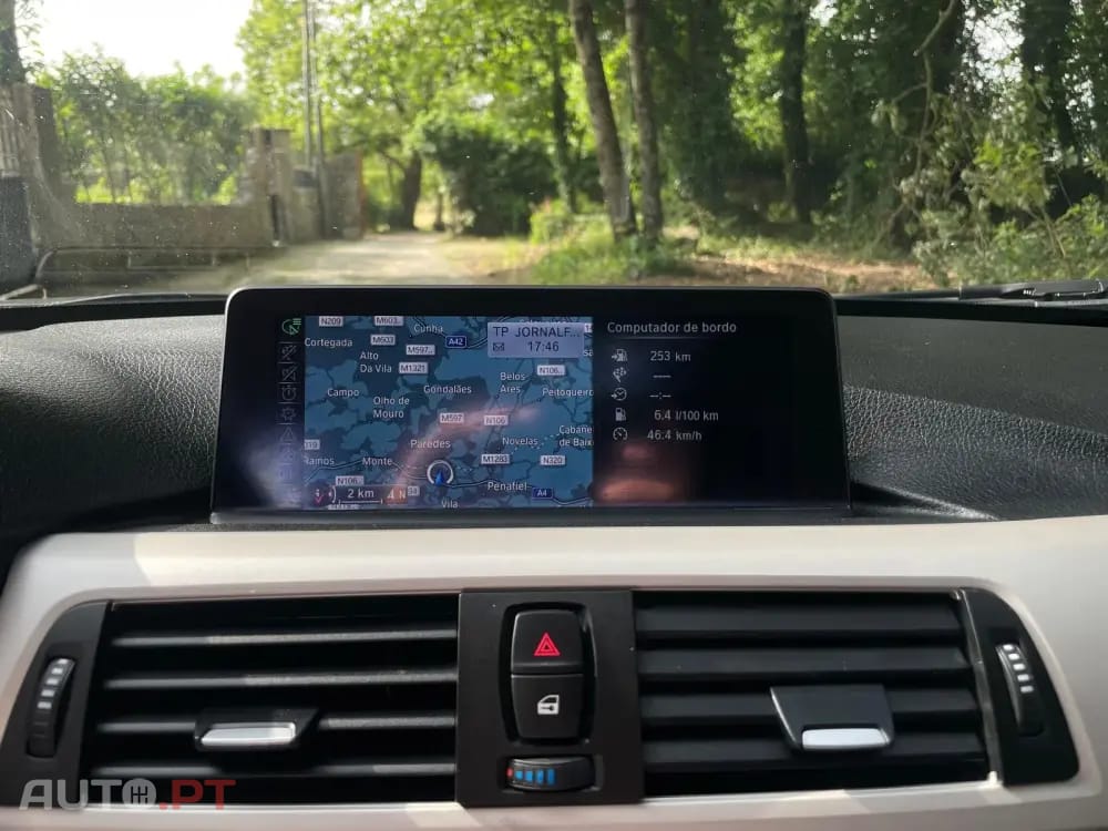 BMW 320 d Touring xDrive Pack M Auto