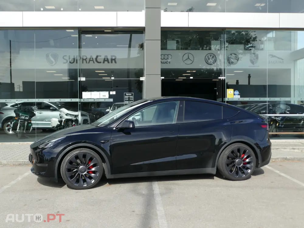 Tesla Model Y Performance Tração Integral
