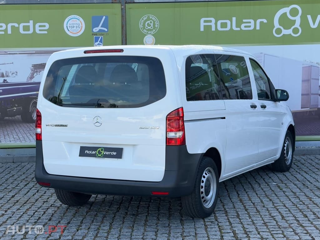 Mercedes-Benz Vito 9 LUGARES