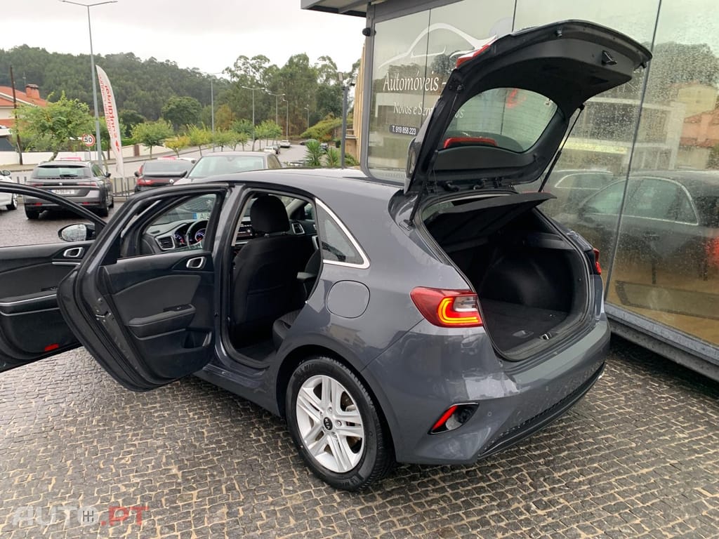 Kia Ceed 1.0 T-GDi Urban