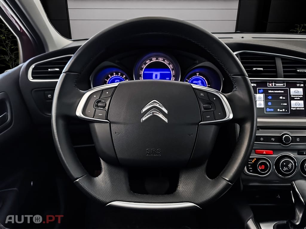 Citroen C4 1.2 PureTech Shine EAT6