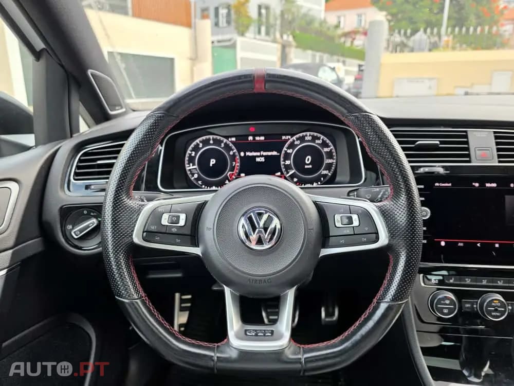 Volkswagen Golf 2.0 TSI GTi TCR DSG
