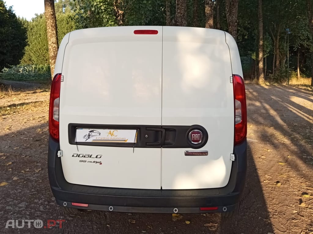 Fiat Doblo Cargo Furgão 1.3D Multijet