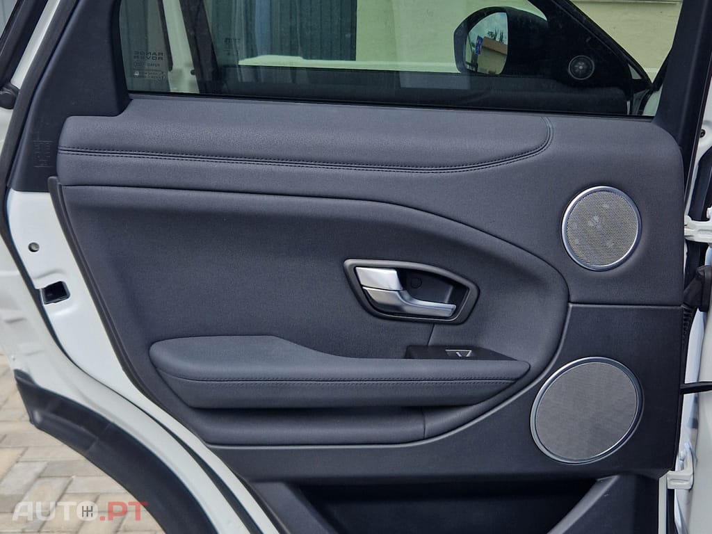 Land Rover Evoque 2000