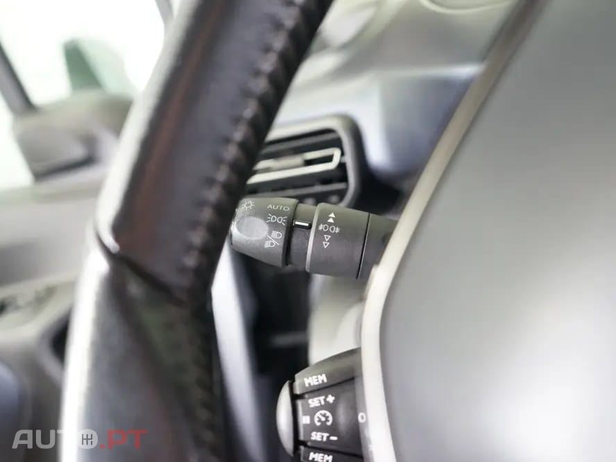 Peugeot Rifter 1.2 PureTech Allure