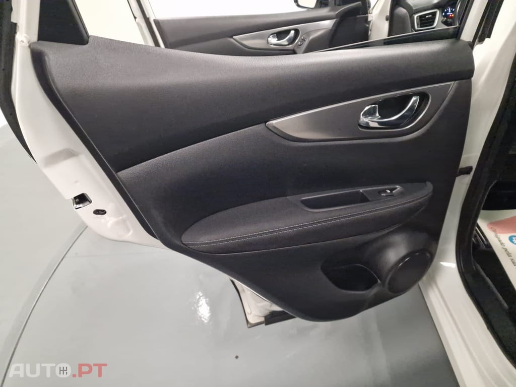 Nissan Qashqai 1.5 dCi N-Connecta