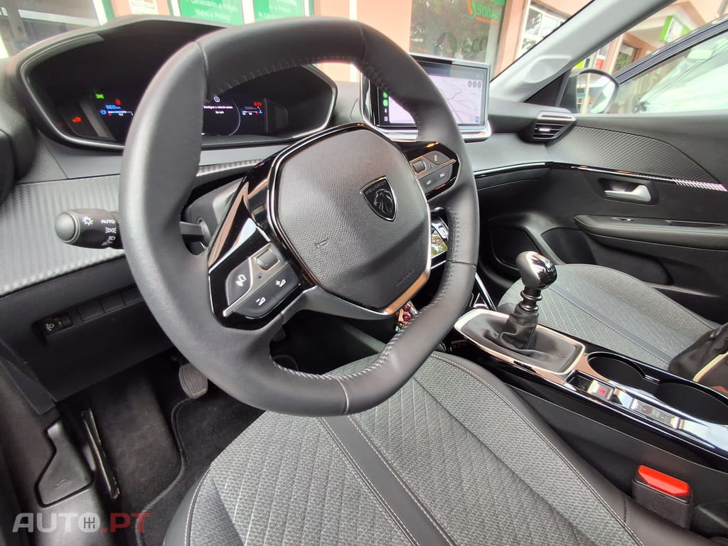 Peugeot 208 Allure