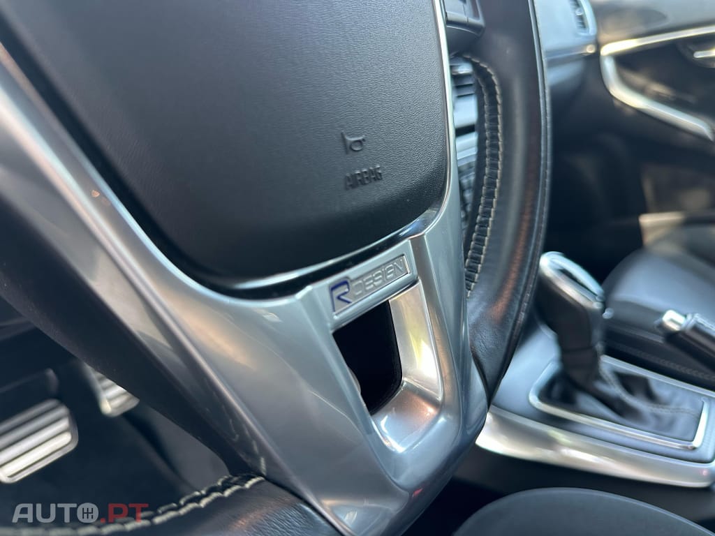 Volvo V40 1.5 T3 Sport Edition R Geartronic