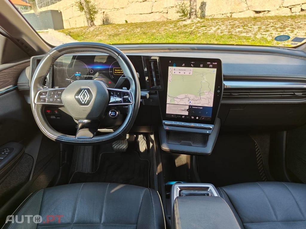 Renault Mégane E-Tech Iconic Optimum Charge
