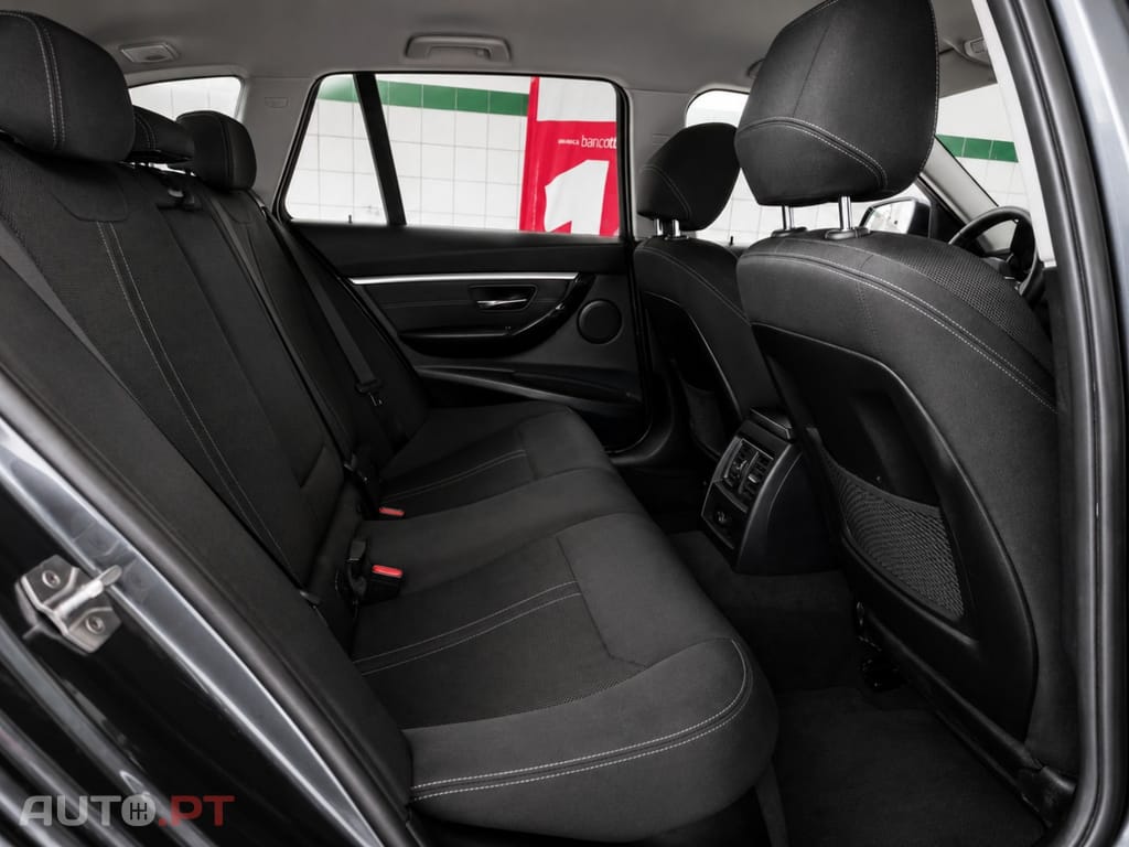 BMW 318 d Line Sport Auto