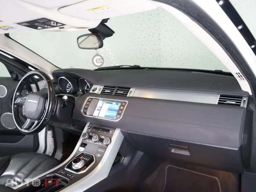 Land Rover Evoque 2.2 TD4 Prestige Auto