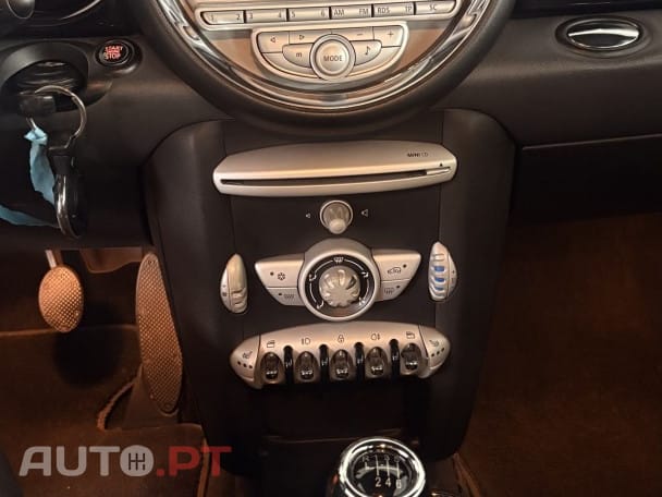 MINI Cooper One