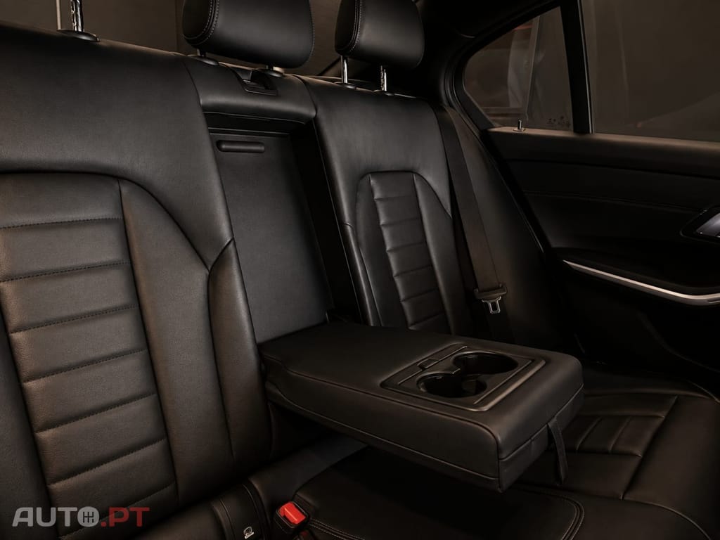 BMW 320 d Pack M Auto