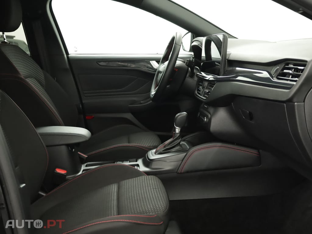 Ford Focus Focus SW 1.0 EcoBoost MHEV ST-Line X Aut.