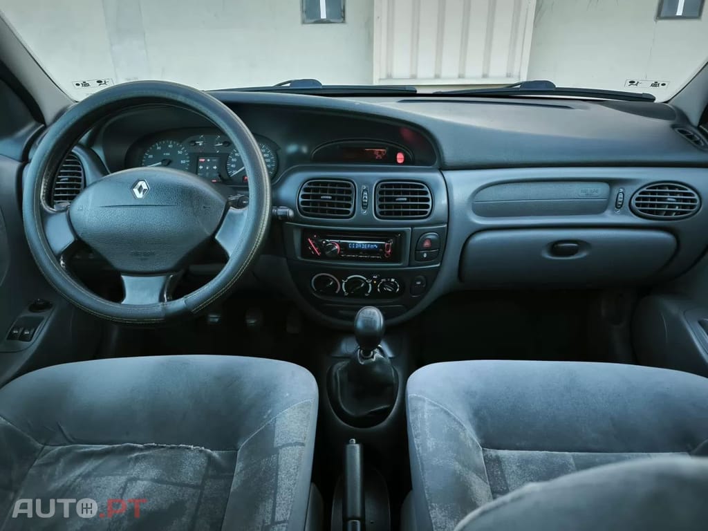 Renault Mégane 1.4 16V RXE AC