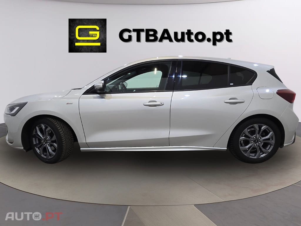 Ford Focus 1.0 EcoBoost Mild-Hybrid ST-Line
