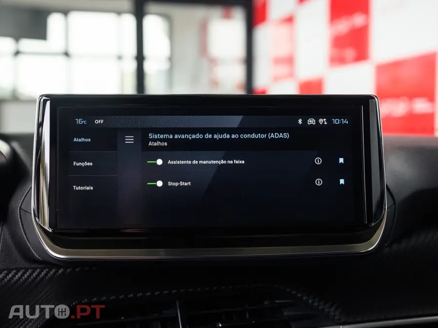 Peugeot 2008 1.2 PureTech Style