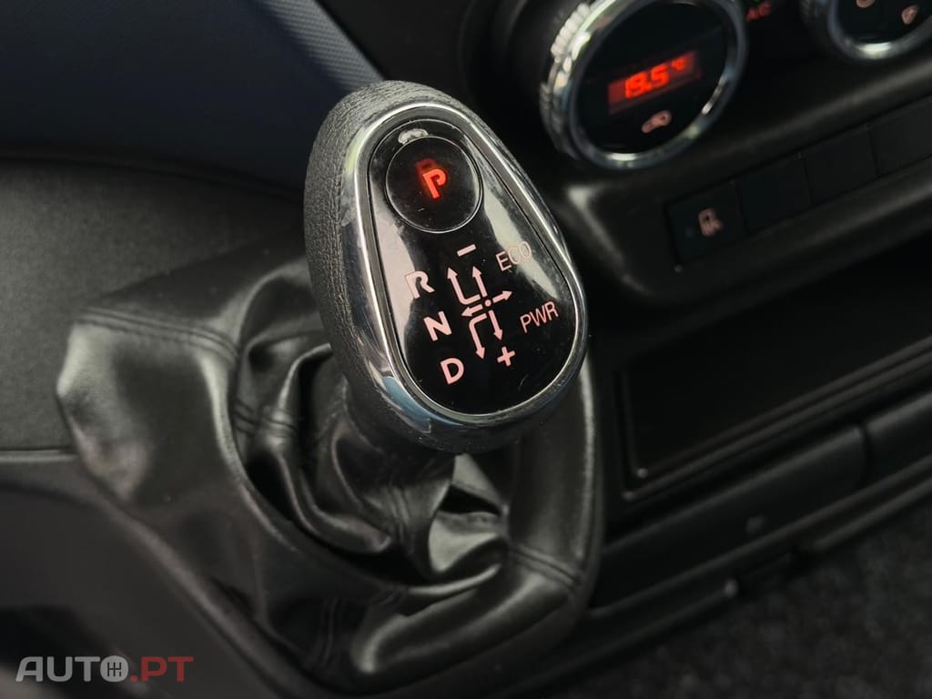 Iveco Daily 3.0 - 210 CAVALOS