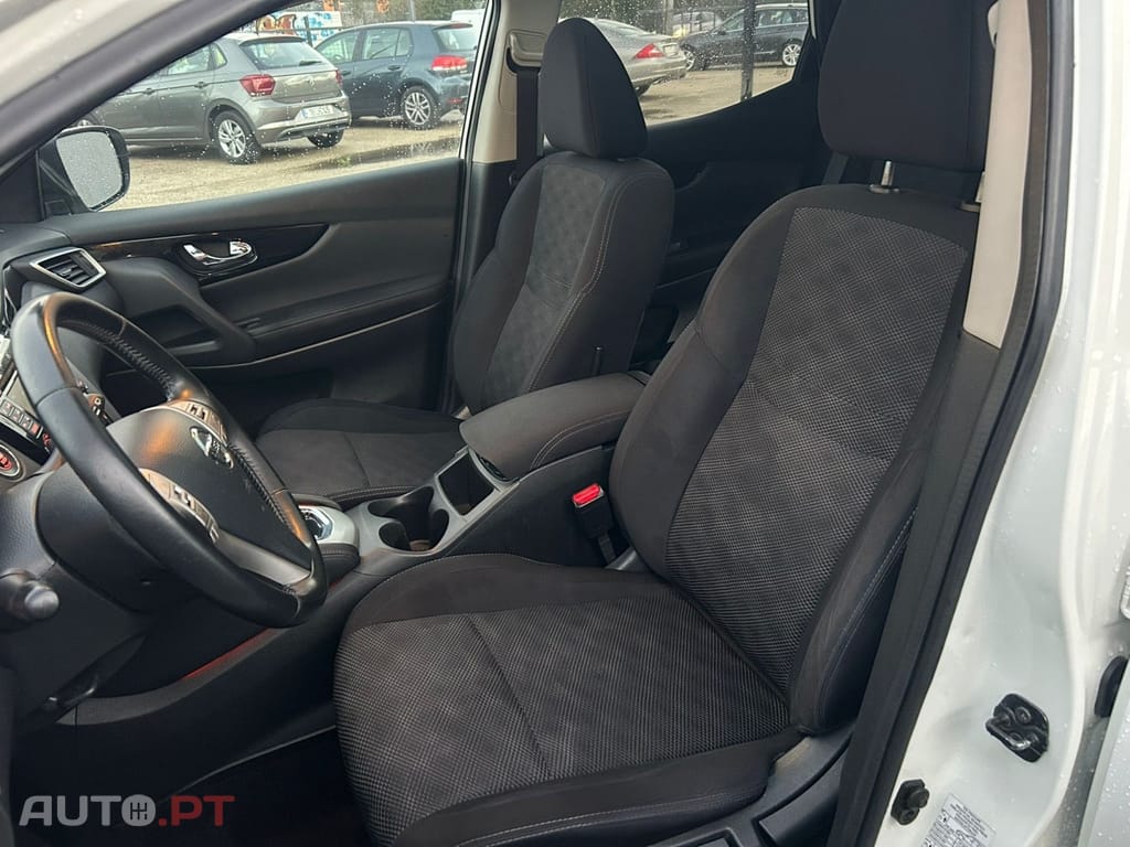 Nissan Qashqai 1.6 dCi 360 S Xtronic