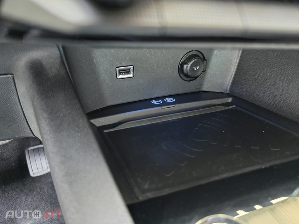 Peugeot 3008 1.2 PureTech Allure EAT8