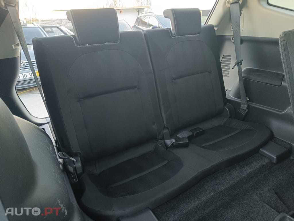 Nissan Qashqai +2 1.5 dCi Tekna Sport 17