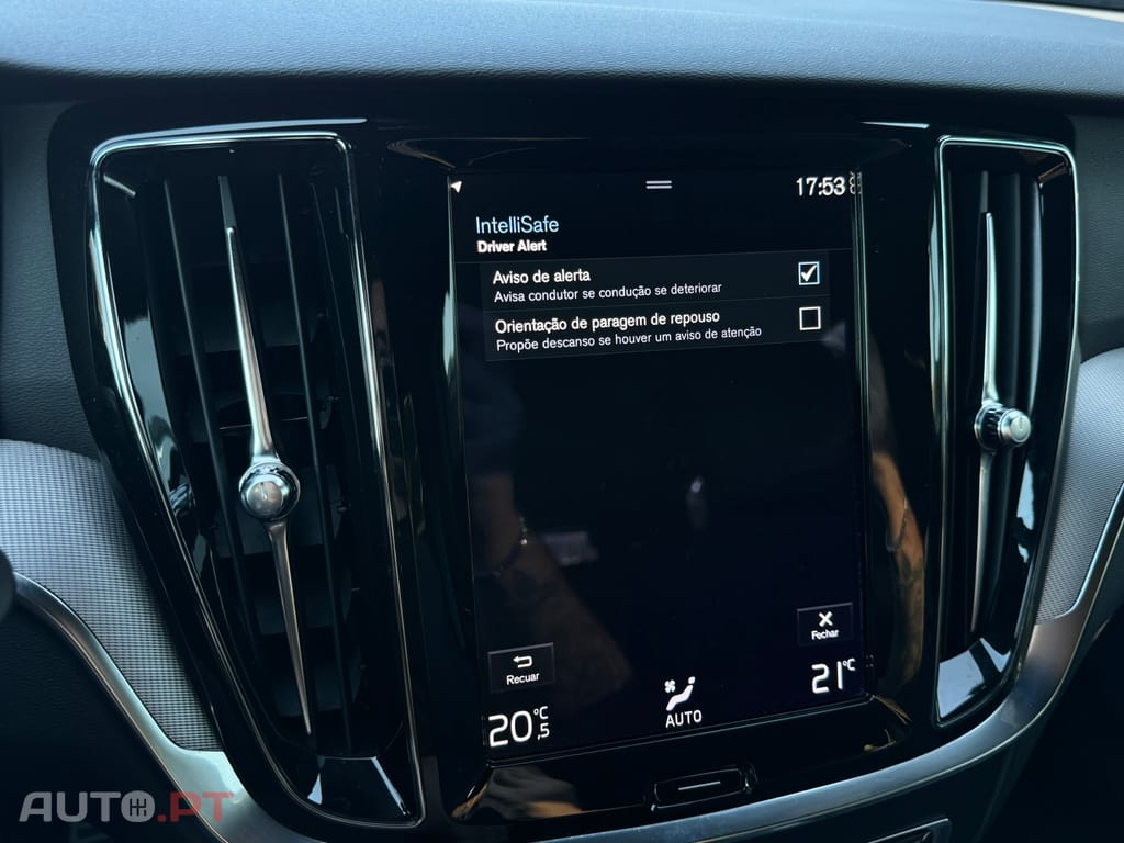 Volvo V60 2.0 T6 AWD TE R-Design
