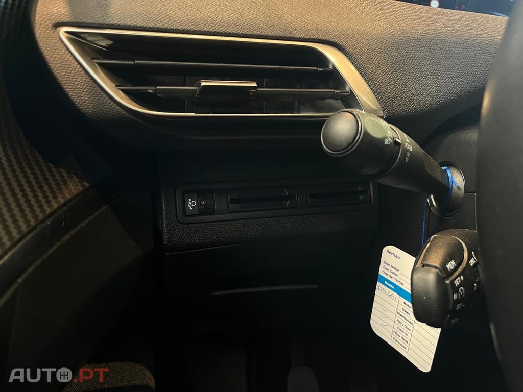 Peugeot 3008 1.2i Executive