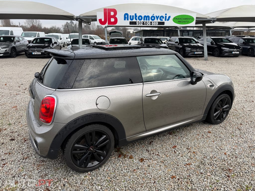 MINI Cooper Cooper D