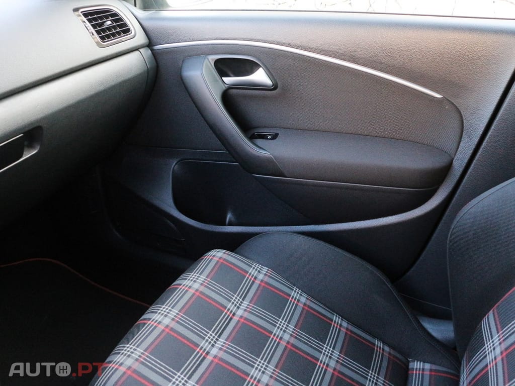 Volkswagen Polo 1.8 TSi GTi