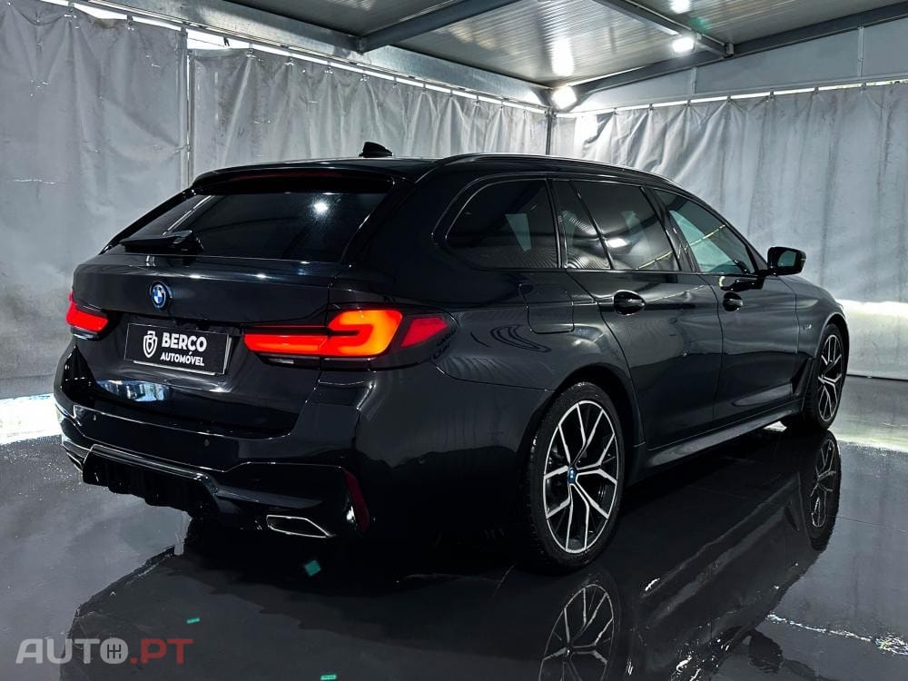 BMW 530 e Pack Desportivo M