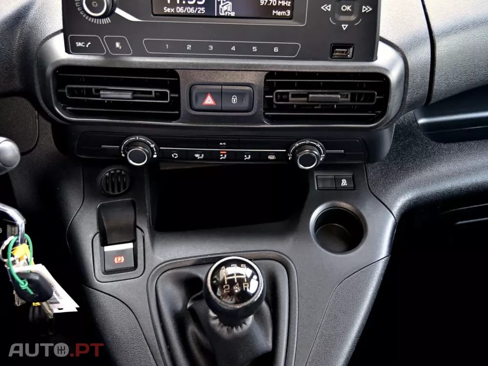 Peugeot Partner 1.6 BlueHDi Confort