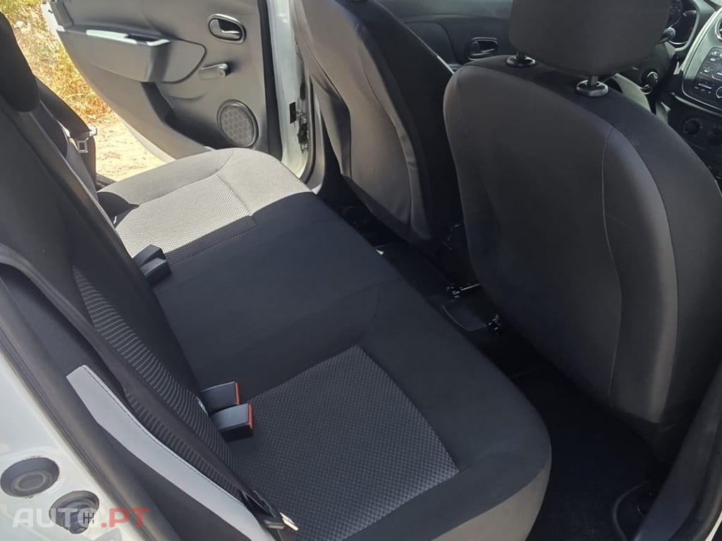 Dacia Sandero 1.2 16V Comfort Bi-Fuel