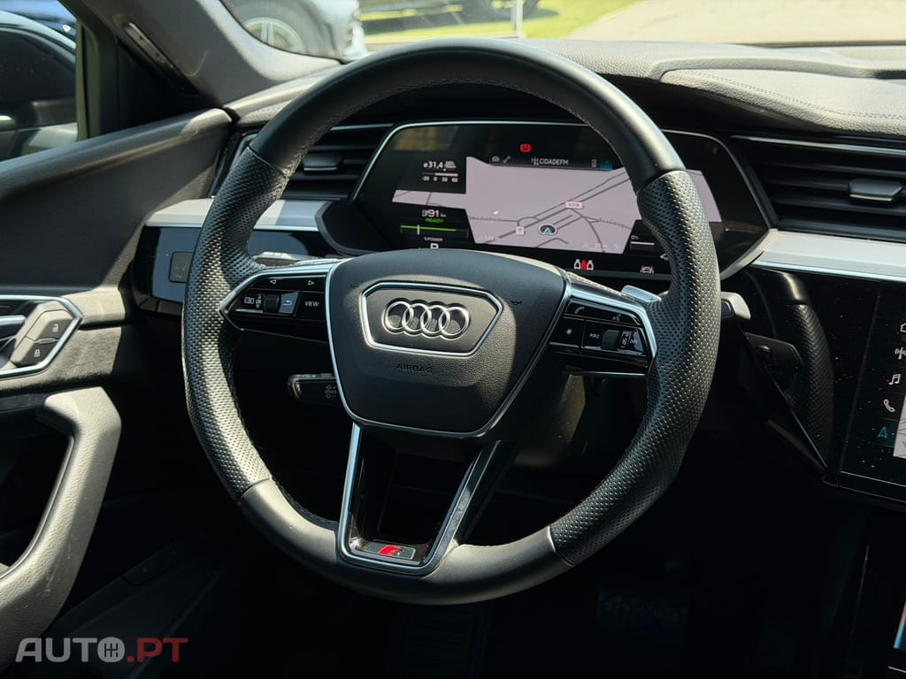 Audi E-Tron 55 quattro S line