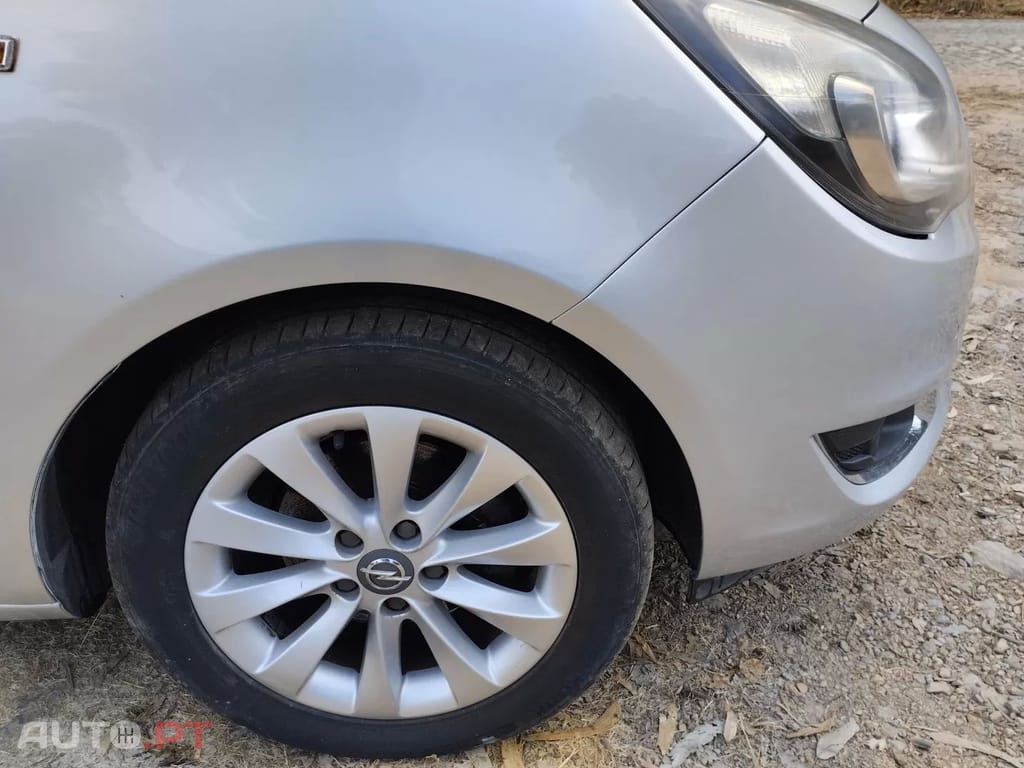 Opel Meriva 1.4 T FlexFluel