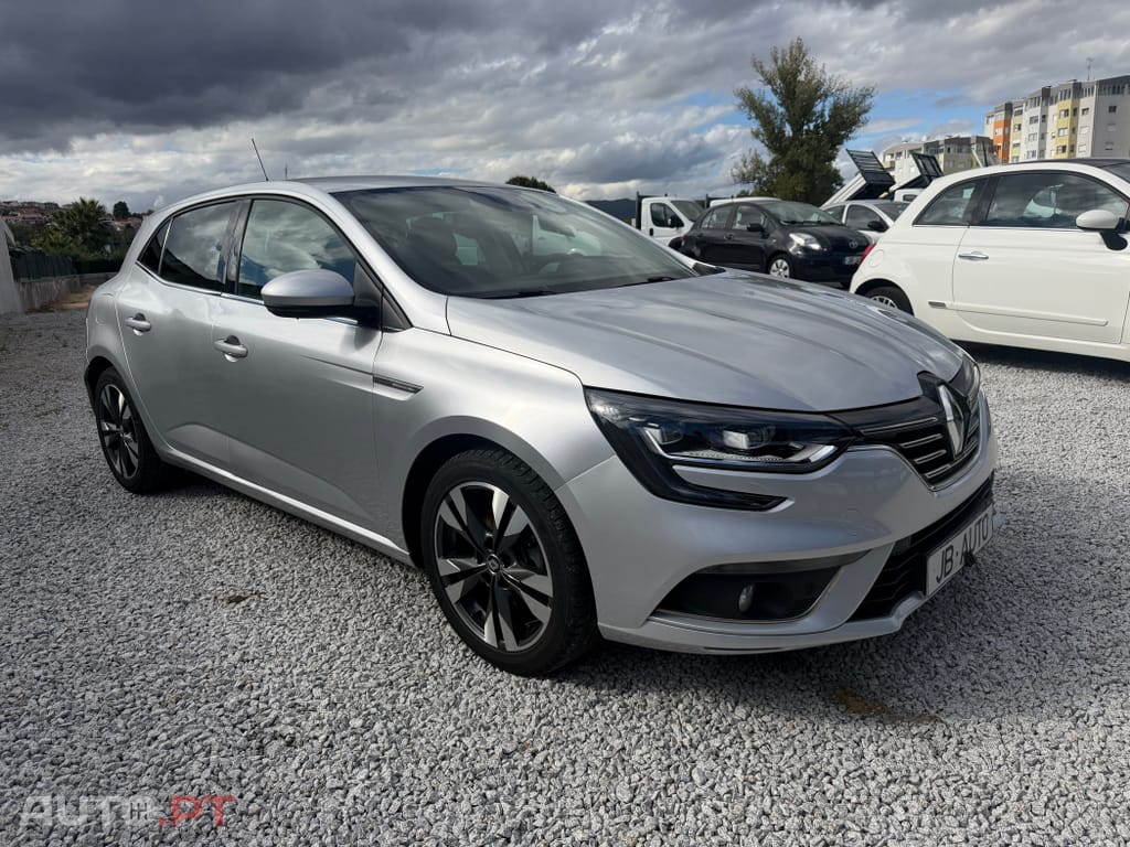 Renault Mégane 1.5 Blue dCi Intens