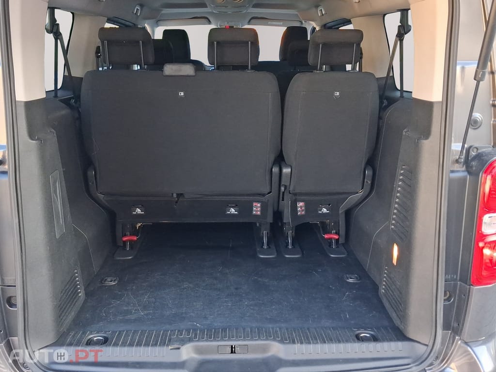 Peugeot Traveller 1.5 BlueHDi L3H1 Long