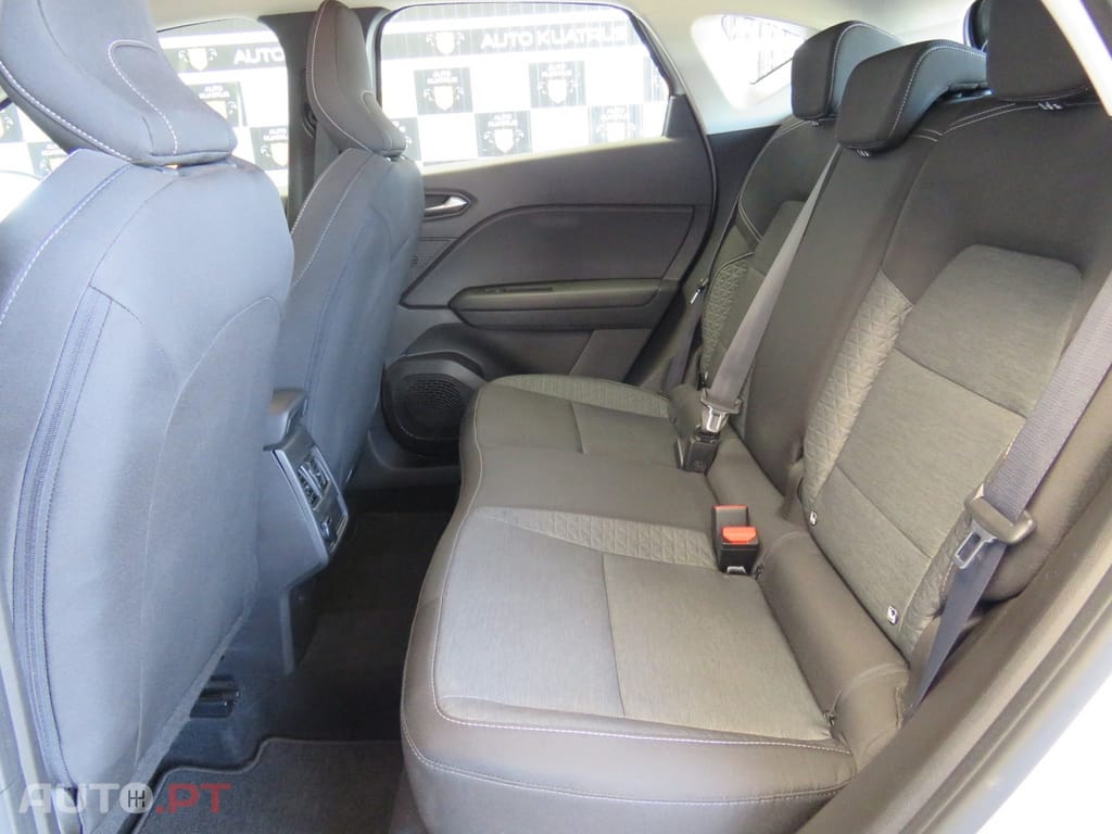 Renault Captur 1.0 TCE Corporation Business