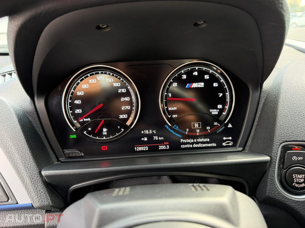 BMW M4 Auto