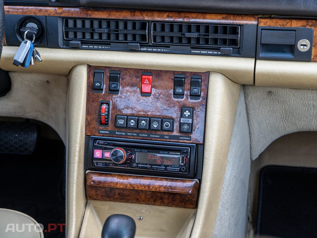 Mercedes-Benz 500 SEC W126