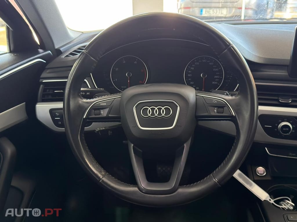 Audi A4 Avant 2.0 TDI Advance S tronic