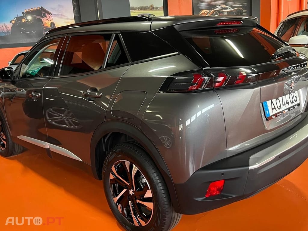 Peugeot 2008 LOUNGE  S&S