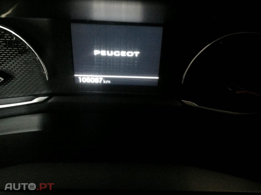 Peugeot 2008 1.5 BlueHDi Active Pack