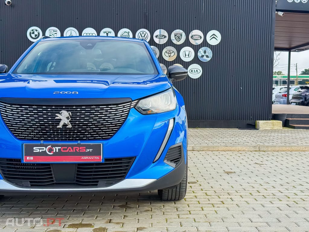 Peugeot 2008 1.2 PureTech Allure Pack