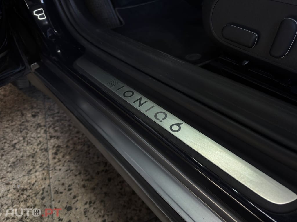 Hyundai Ioniq 6 77 kWh Premium
