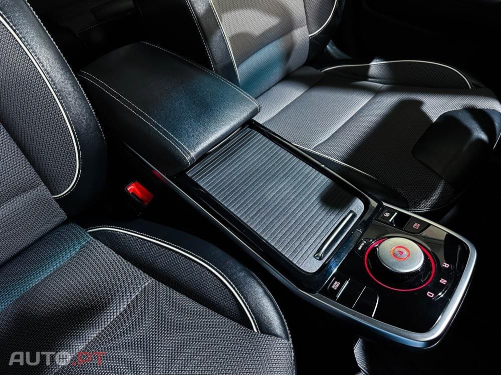 Kia Niro 64kWh Premium Pack