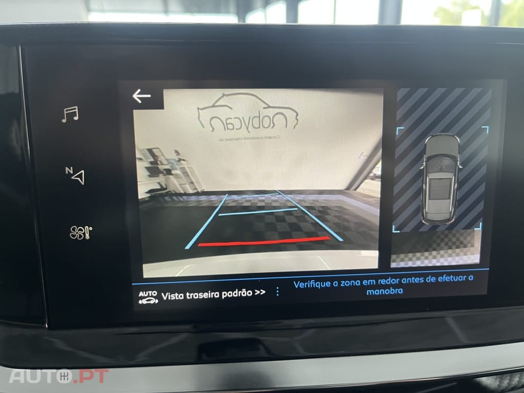 Peugeot 2008 1.2 PureTech Active Pack